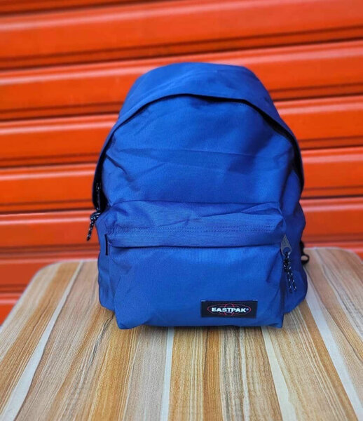Sac à dos bleu Eastpak