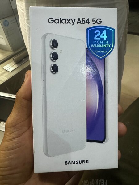 Samsung galaxyA54  5G storage 128gb RAM 6GB BRAND NEW