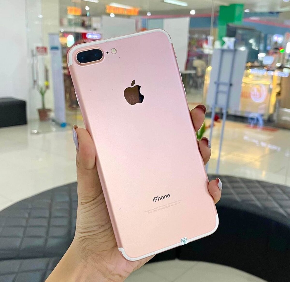 iPhone 7plus uk used
