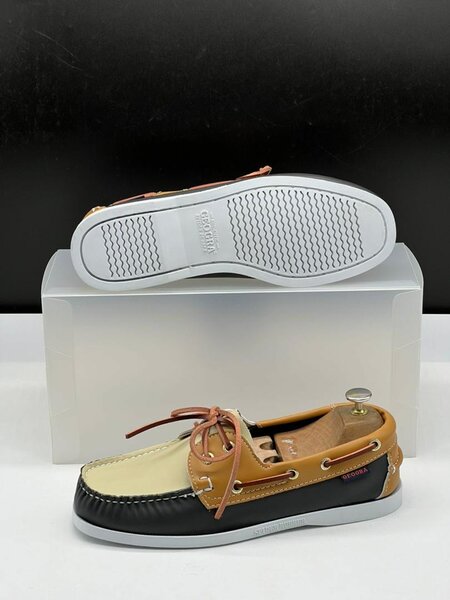 Mocassins élégants en cuir