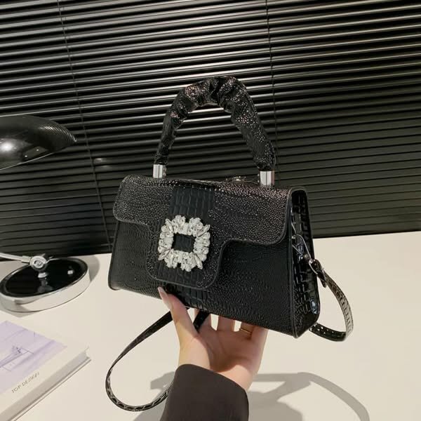 Fashionable Women's Bag black