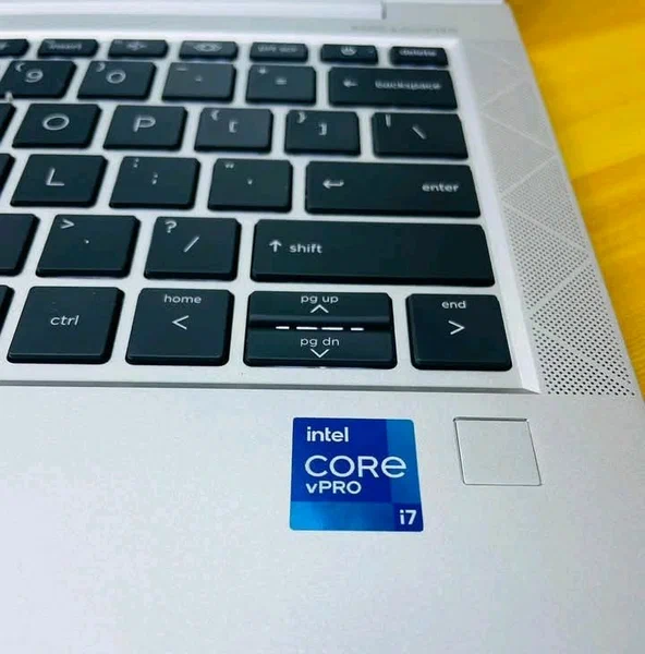 Ordinateur Portable HP i7