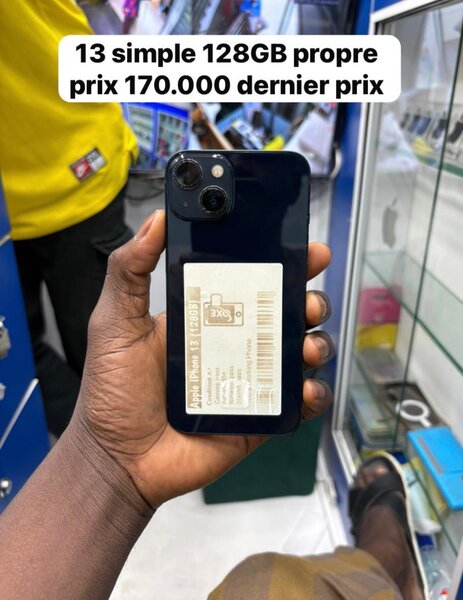 Apple iPhone 13 128Go Noir