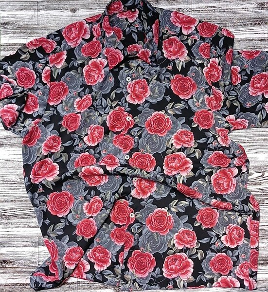 Flora summer shirt