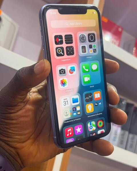 iPhone 11