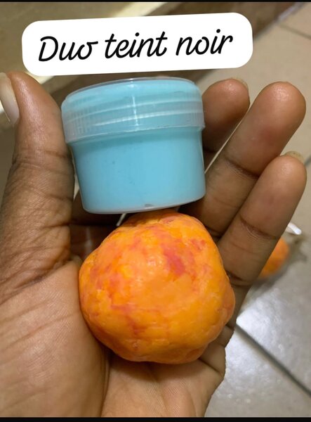 Hydrate et nettoie le visage