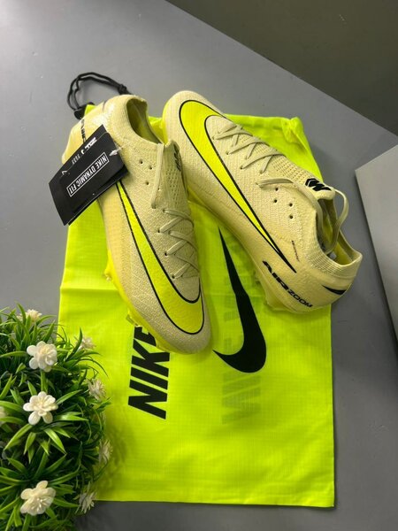 Nike Chaussures de Foot Pro