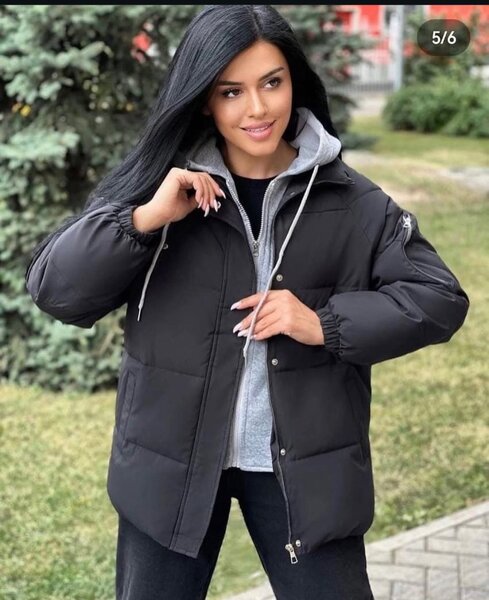 Скидки на куртки,расцветки,синий,черный