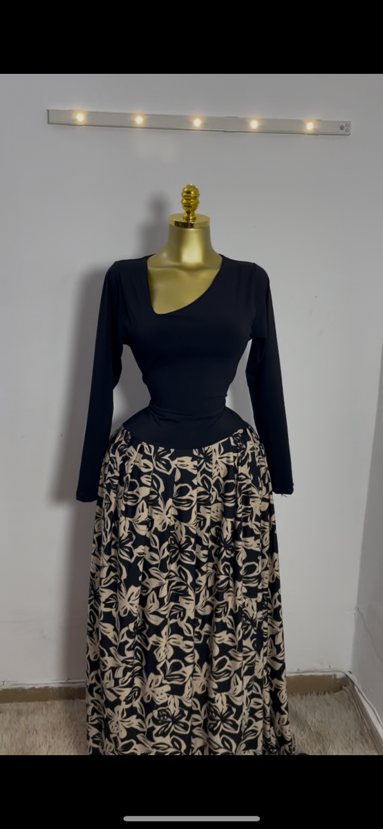 Robe élégante à manches longues