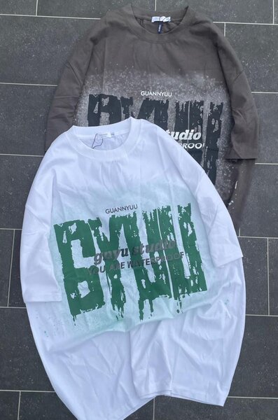 T-shirts imprimés tendance