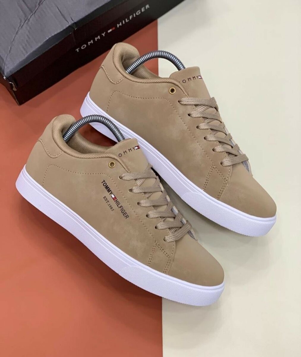 Tommy hilfiger shoe