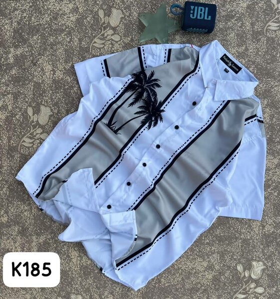 Beautiful and stylish short sleeve shirt