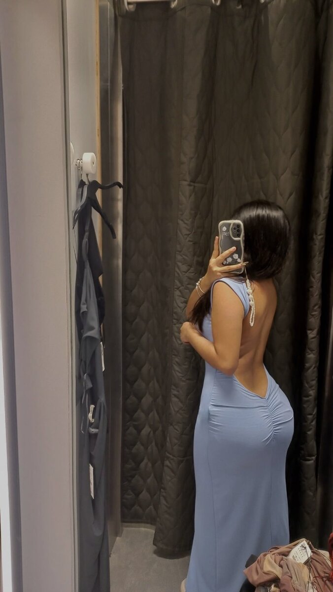 Robe élégante dos nu rouge