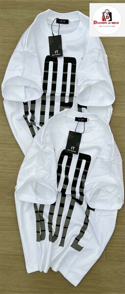 T-shirt blanc à motif graphique