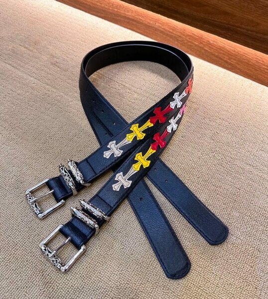 Ceinture en cuir brodée élégante