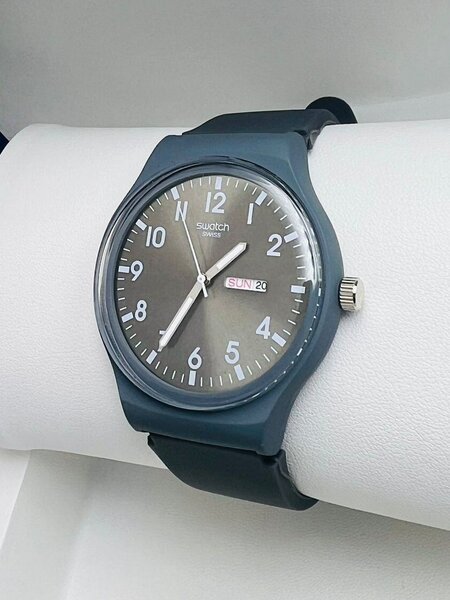 Montre SWATCH SWISS