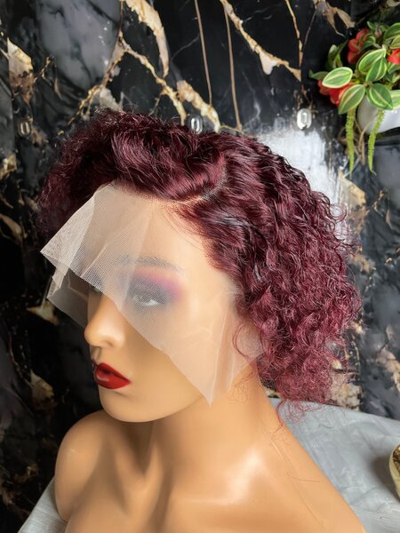 Pixie rouge bordeaux frontale