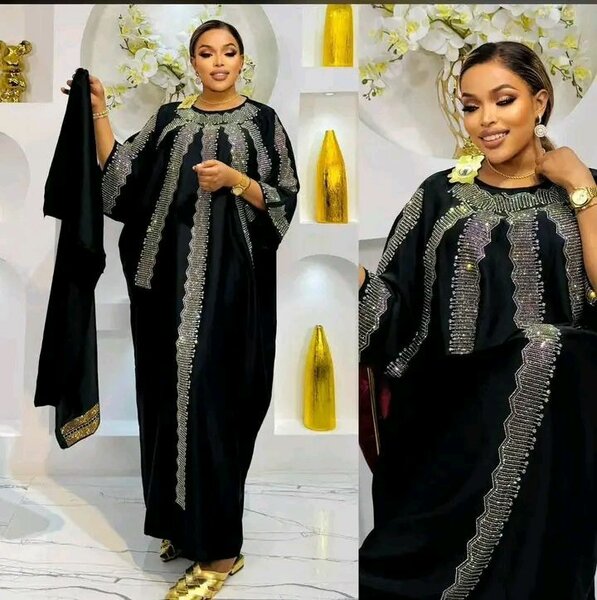 Caftan Noir Élégant