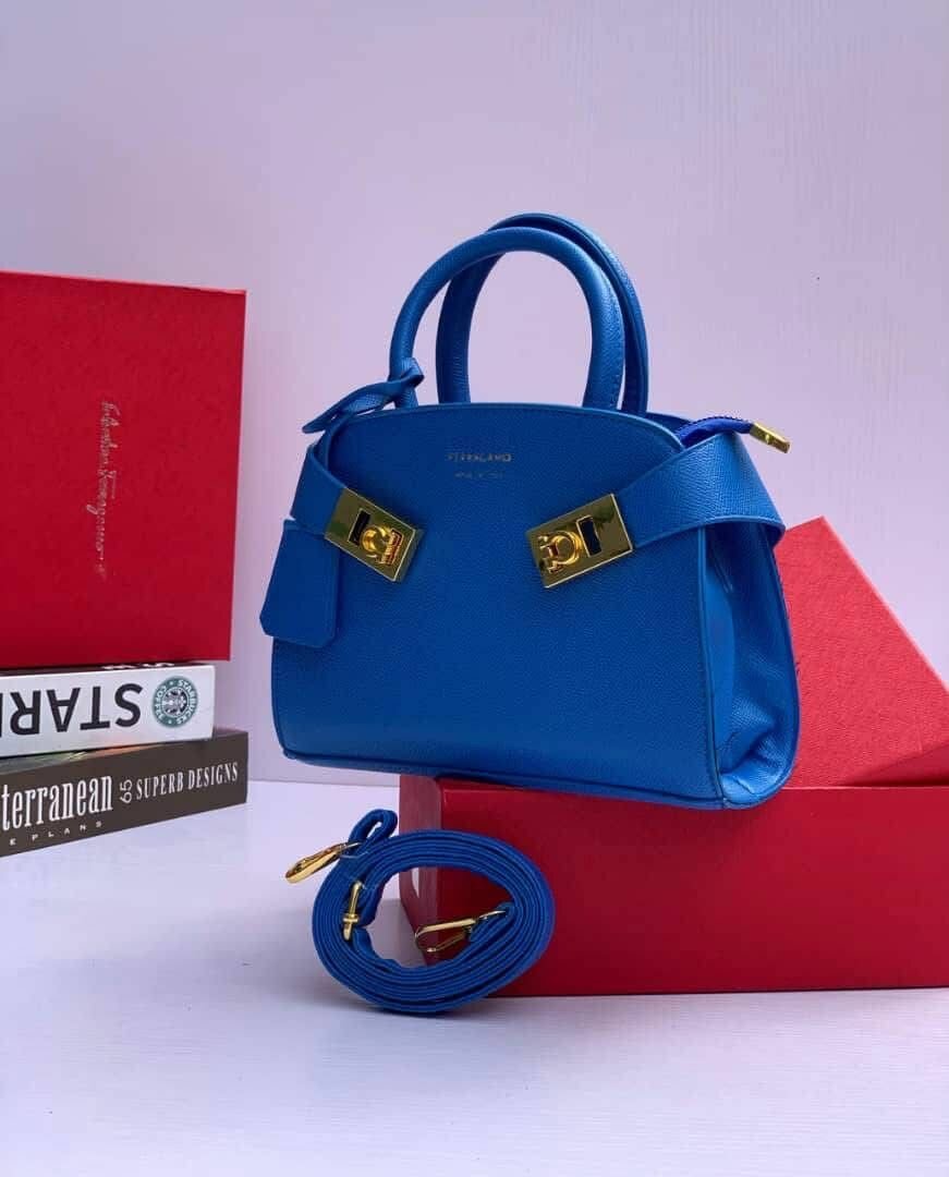 Sac à main élégant en cuir