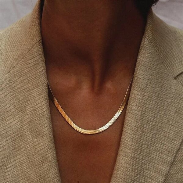 Collier élégant en or