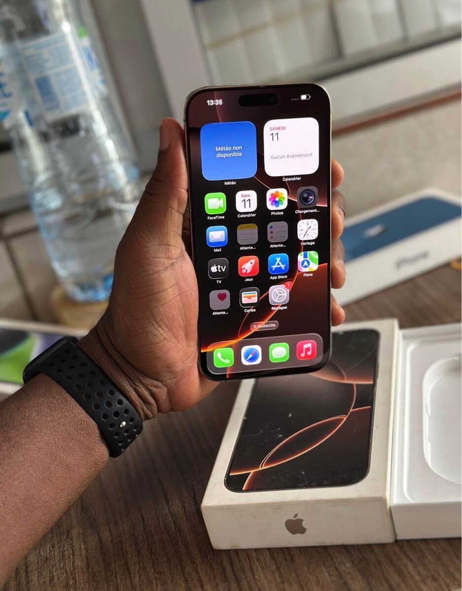 iPhone 16 pro max 256GO