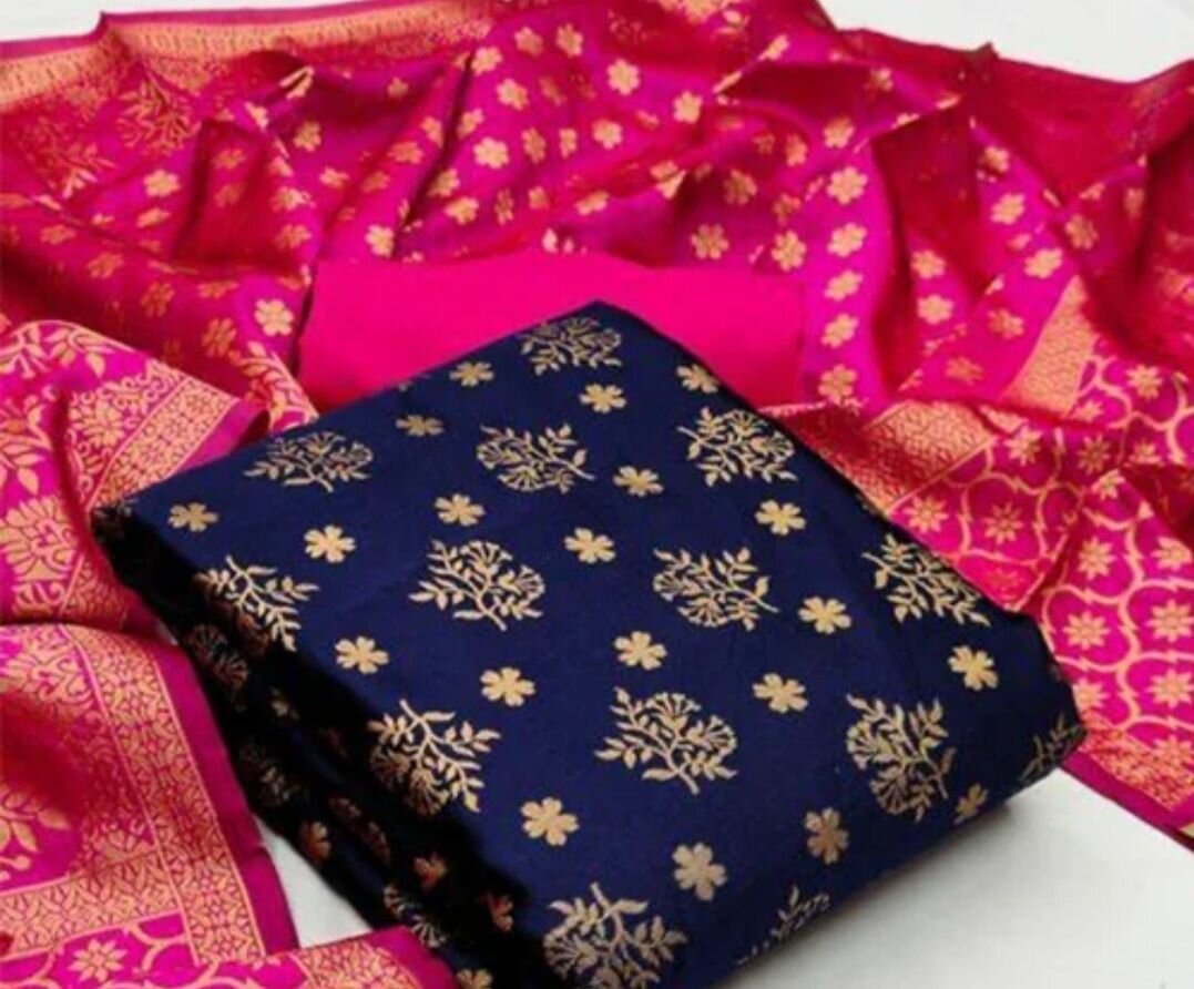 Ladies suit