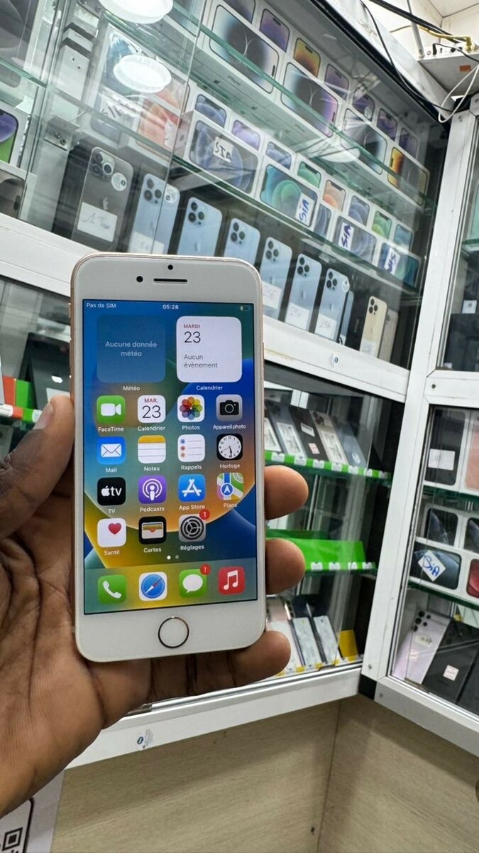 iPhone 8 64g propre