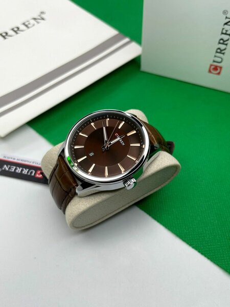 Montre curren homme disponible