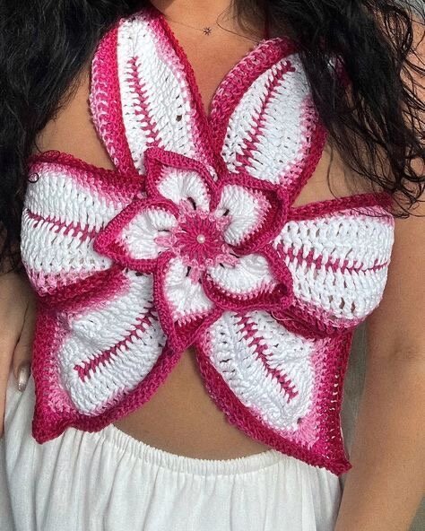 Top crochet fleur rose blanc