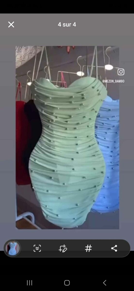 Robe moulante perlée élégante