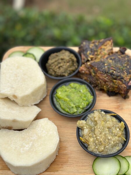 Agouti braisé et igname bouilli