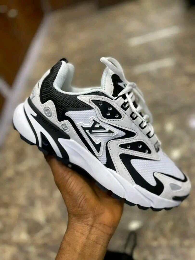 Sneakers tendance blanc et noir