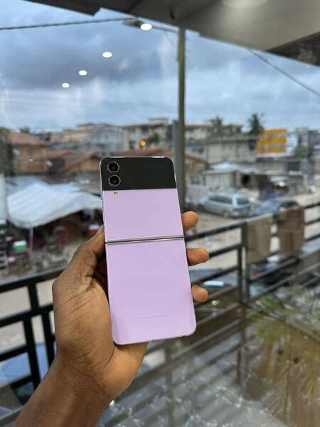 Smartphone pliable moderne