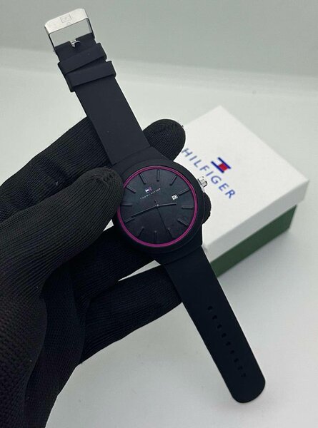 Montre tommy