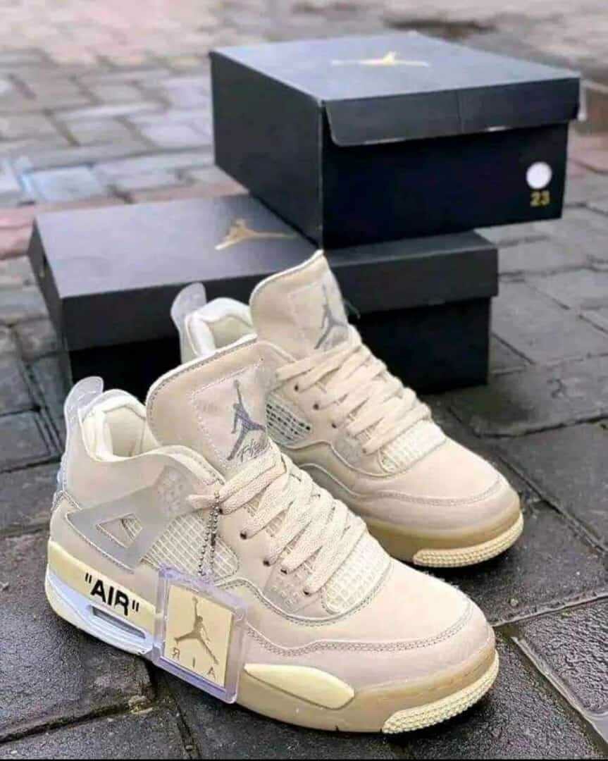 Jordan 4 first class