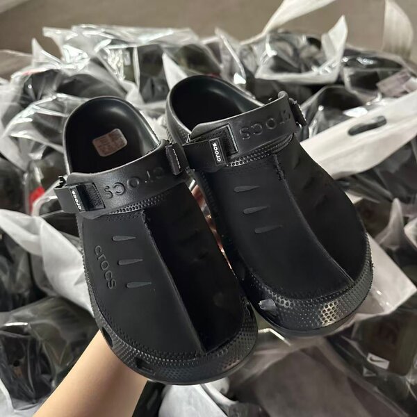 Sandales Noires Unisexes