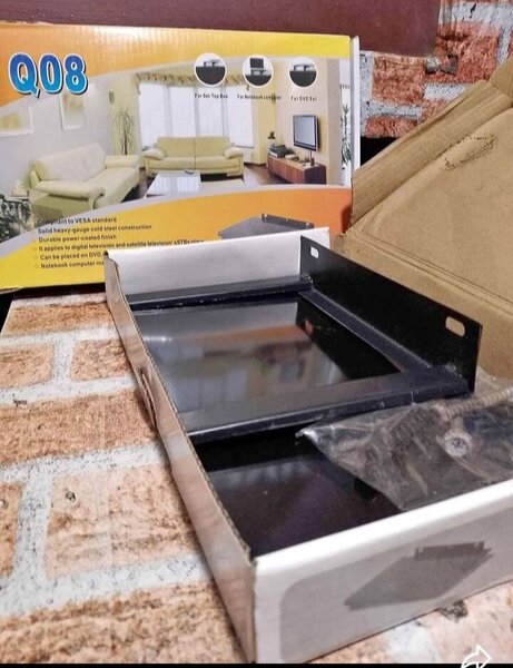 Support mural TV universel Q08