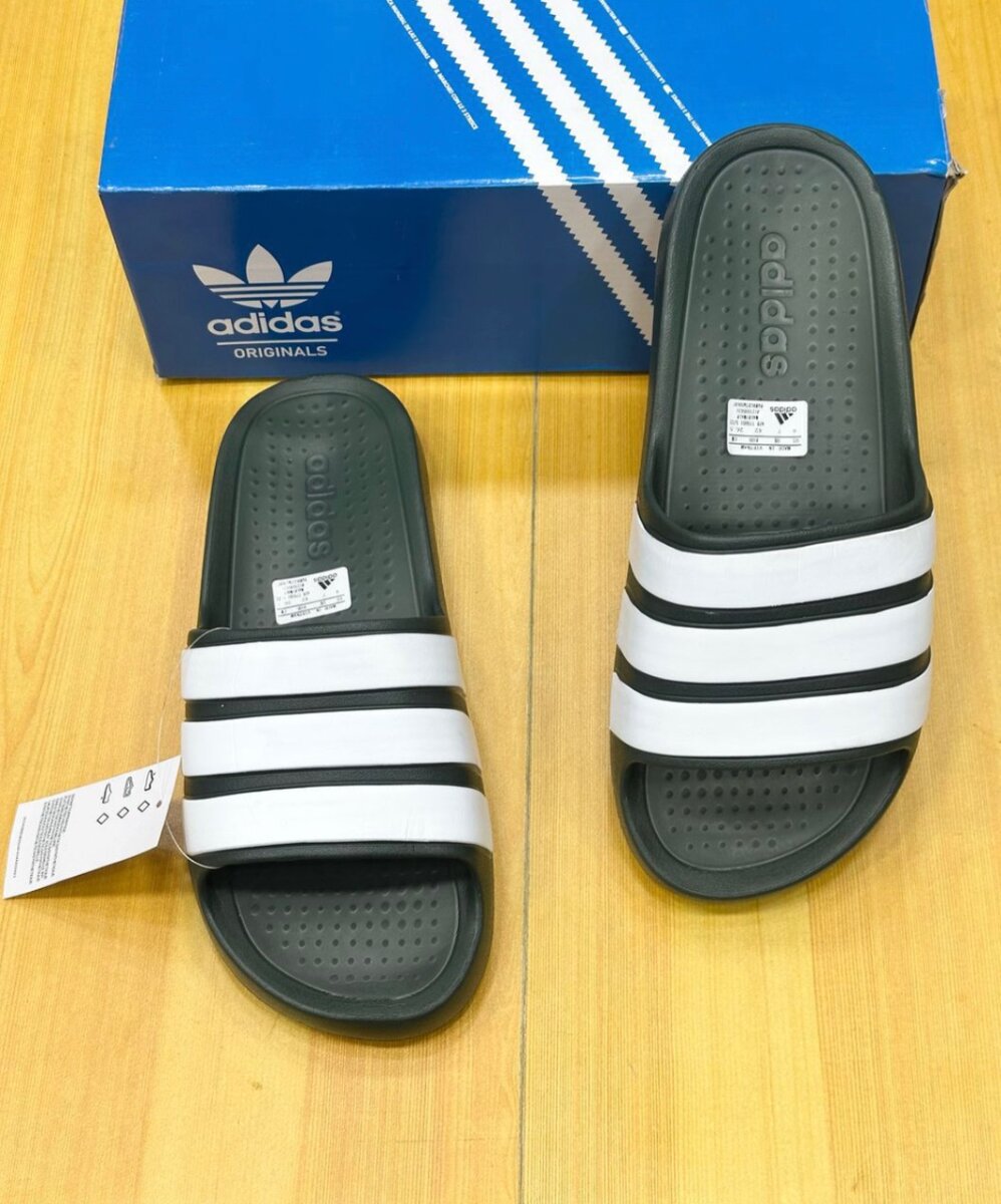 Claquettes Adidas Originals