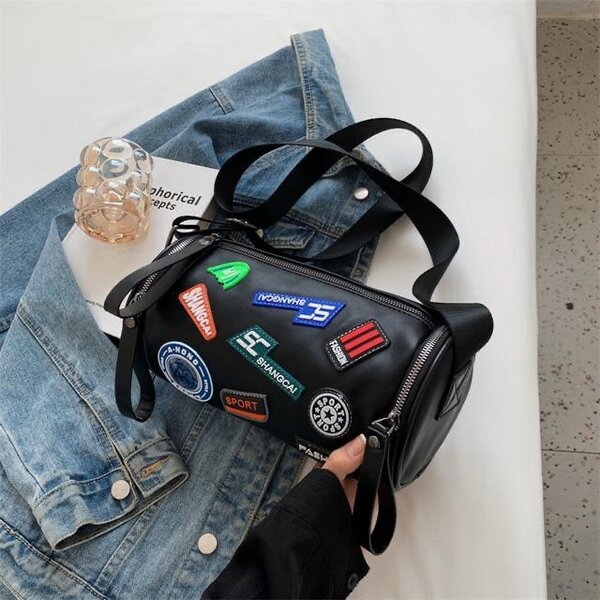 Sac bandoulière brodé tendance