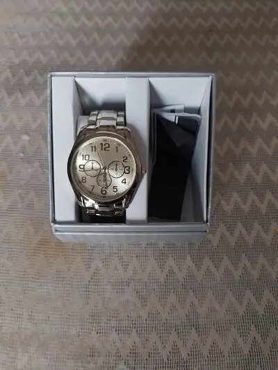 Men's watch