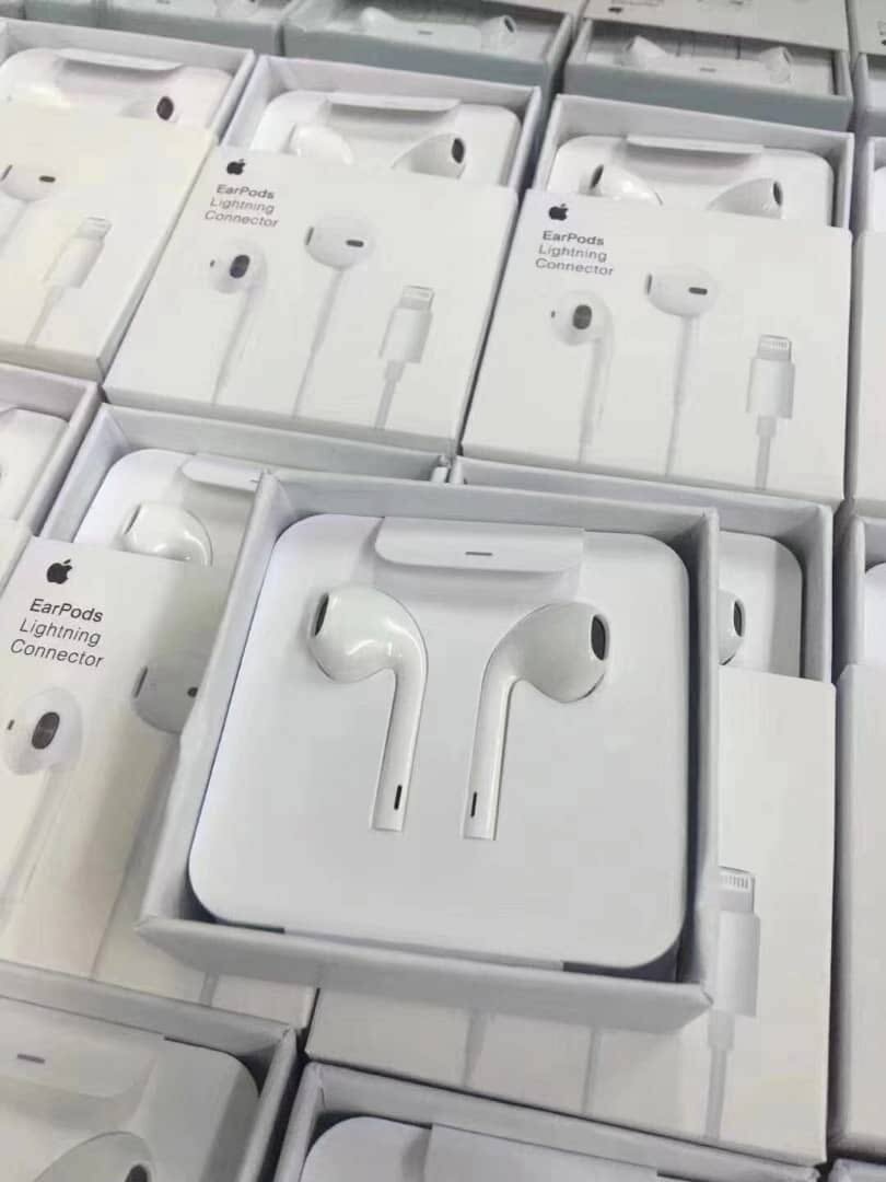 APPLE EARPODS ( DIRECT )