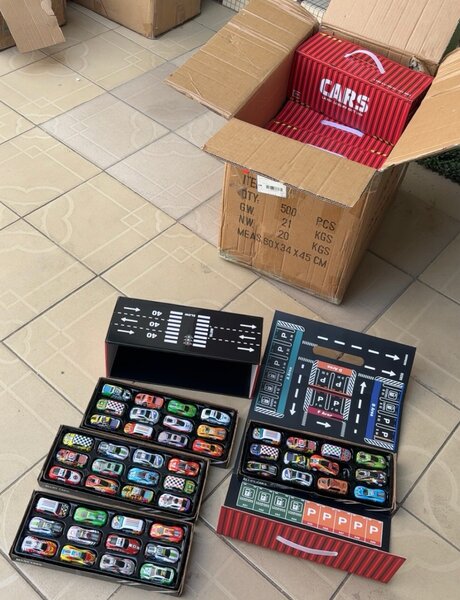 Container de 48 voitures