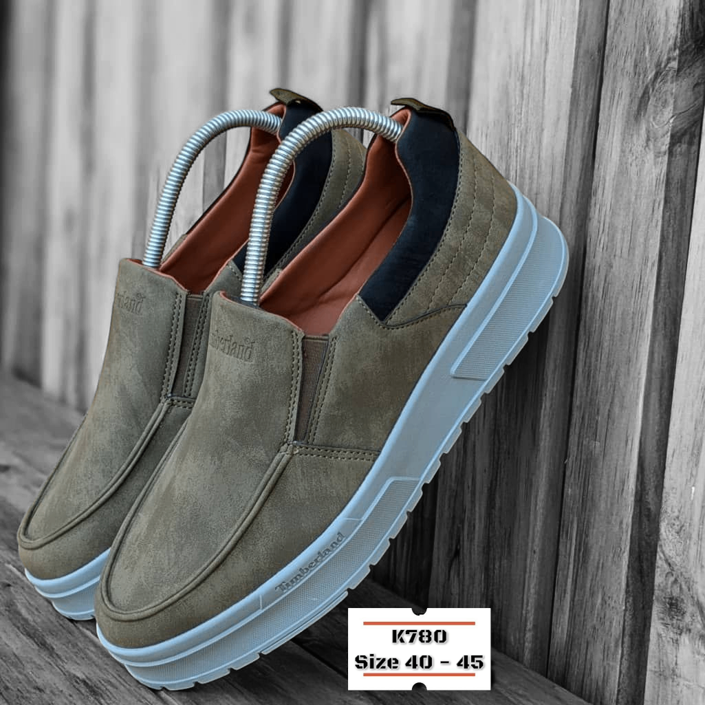 TIMBERLAND LOW-CUT SNEAKERS