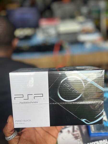 Sony PSP Piano Black Console