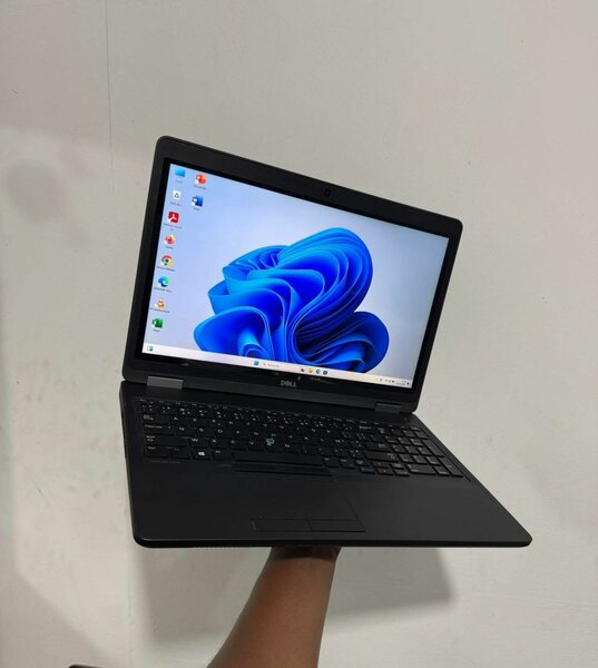 Ordinateur Portable Dell i5