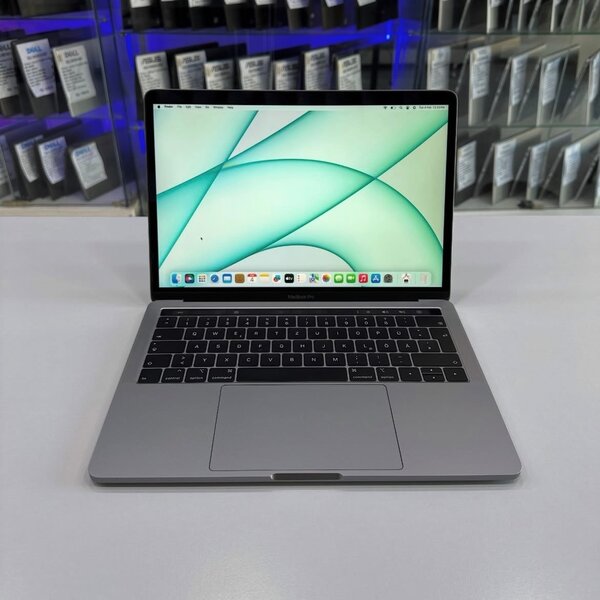 MacBook Pro 2022 | M2