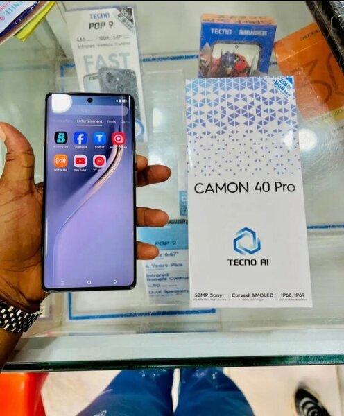Tecno AI Camon 40 Pro