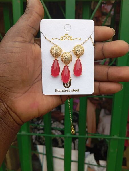 Collier en acier inoxydable