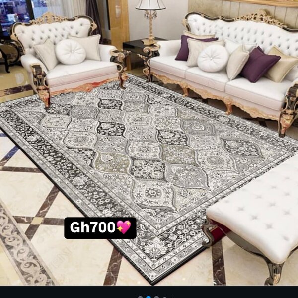 Luxurious and soft patterned carpet
