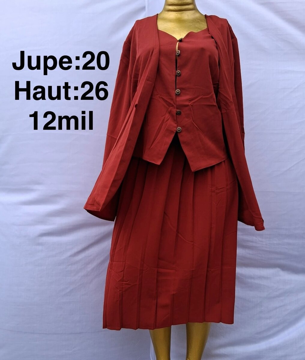 Tailleur femme rouge élégant
